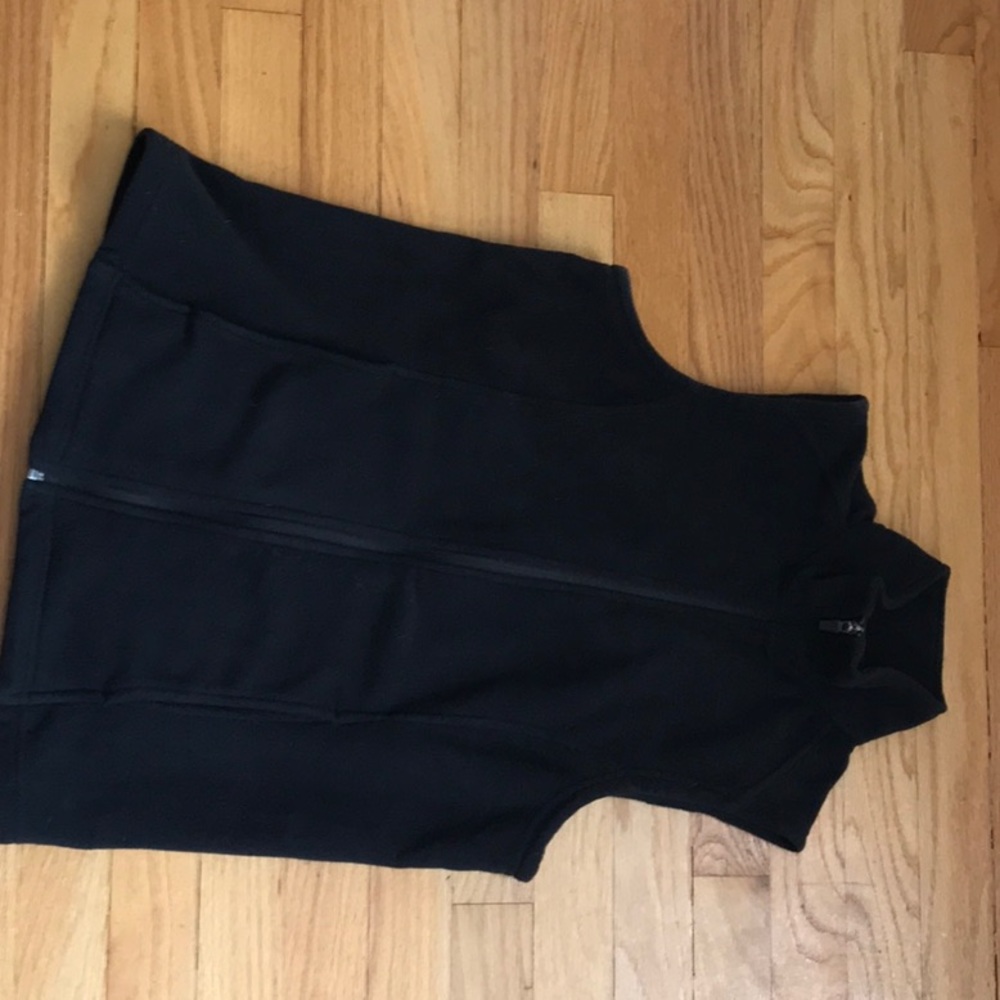 Land’s End Polartec fleece vest, Black, S (6-8)